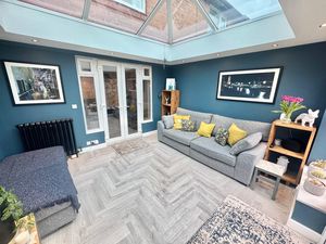 Photo 13- click for photo gallery